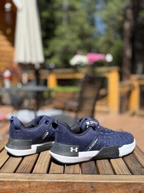 Under Armor Women's Tribase Reign 5 Shoe - Size 9.5